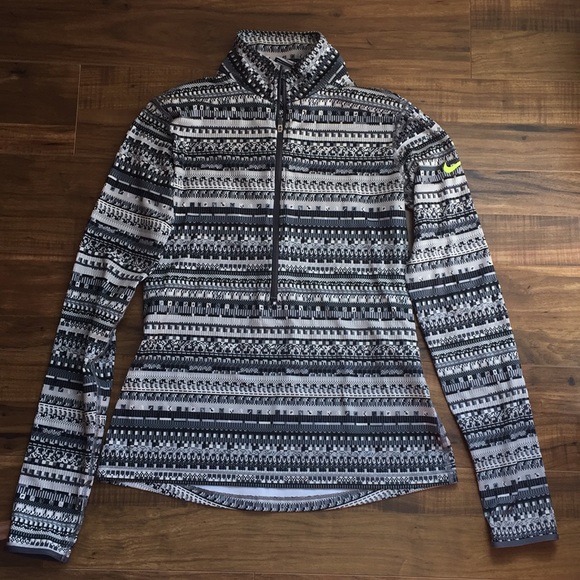 Nike Tops - Nike Top